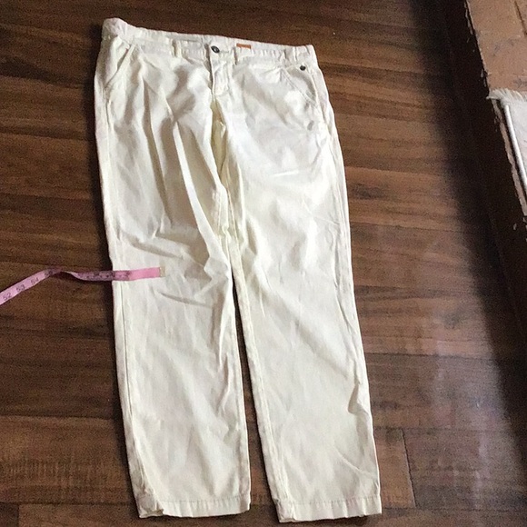2/$12 3/$18 Pilcro White Pants Anthropologie - Picture 5 of 8